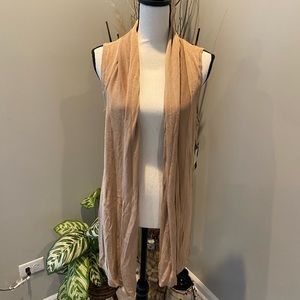 ✨Colour Works (NWT) Women's Sleeveless Open Vest Sweater Size L✨